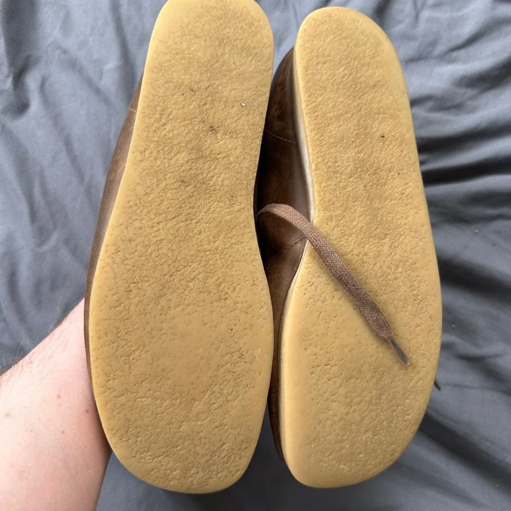 Clarks Wallabee Boots Mens 10 Beeswax Brown Leather Moccasin Chukka Shoes